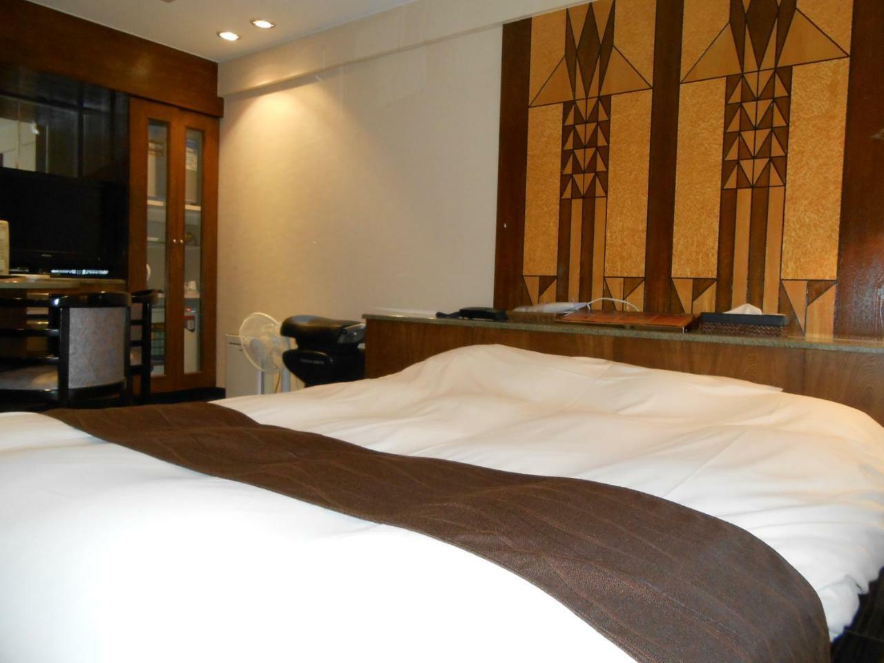 Hotel Lumiere Gotenba (Adults Only) Екстер'єр фото